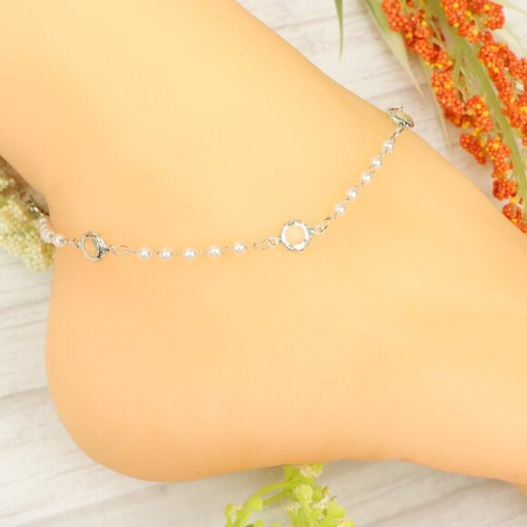 "Handmade Anklet – Elegant & Delicate Jewelry for Women | UNVRC1328 - Picture 8 of 10